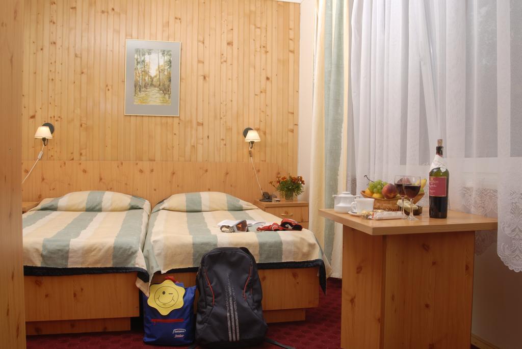 Hotel Perlyna Karpat Slavske Exterior foto